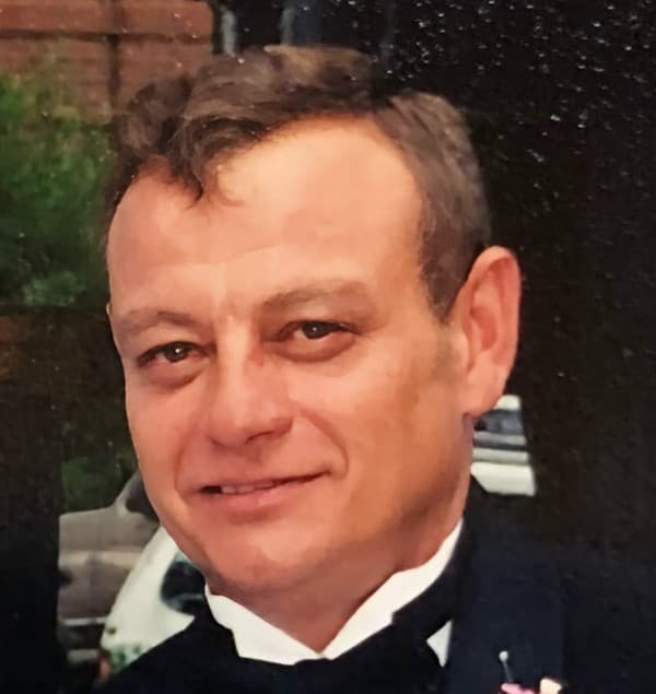 Benito Flores Vega